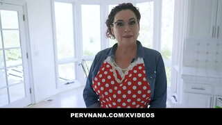 ���ਾਨੀ Amanda ਰਾਈਡਰ ਦੇ ਗੁਪਤ ਪੇਸ਼ੇ ਨੂੰ ਵੇਖਾਉਦਾ ਹੈ, ਉਸ ਨੂੰ Stepgrandson ਪਹਿਲੀ ਹੱਥ