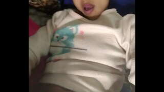 Niara Rollen Sie Ihre Augen