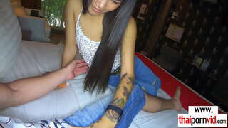 Skinny amateur asian slut uzita de malantaŭ de BWC