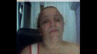 פייַן דערוואַקסן בבוו פאַקינג משוגע פֿאַר אַ פאַקטיש באַרען.