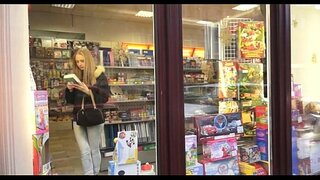 Hündin liebt blowjobs viel