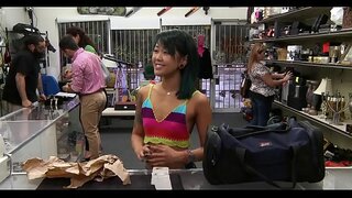 Обнаженный дилетант мегардад дигар