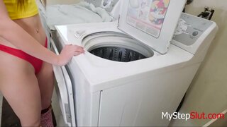 איינער פון די טשאָרז איז צו באַרען מיין טאַטע